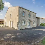Holiday home Aix Piscine Interieure