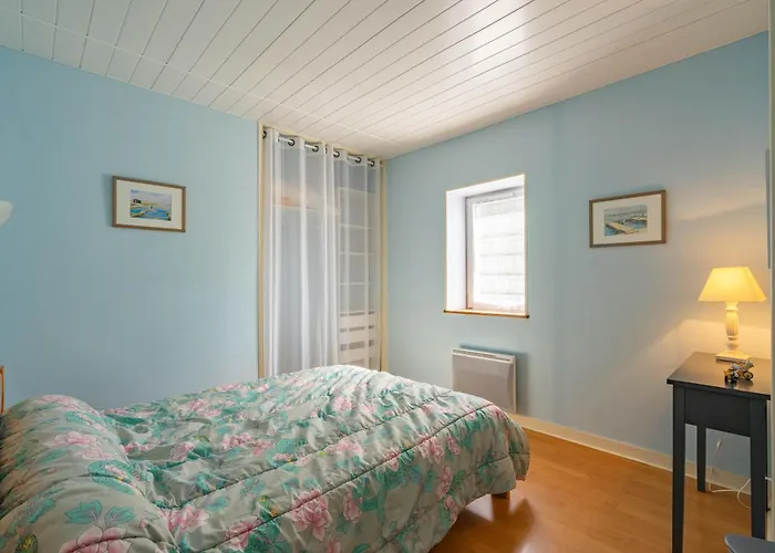 Сasa de vacaciones Aix Piscine Intérieure La-Gripperie-Saint-Symphorien