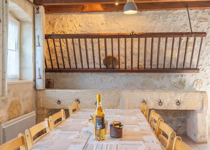 Aix Piscine Intérieure *