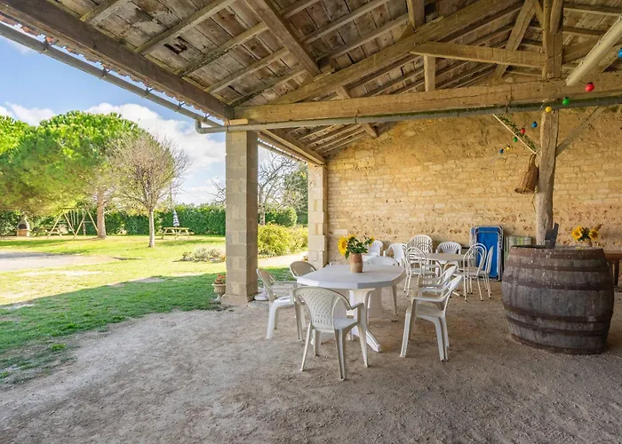 Сasa de vacaciones Aix Piscine Intérieure